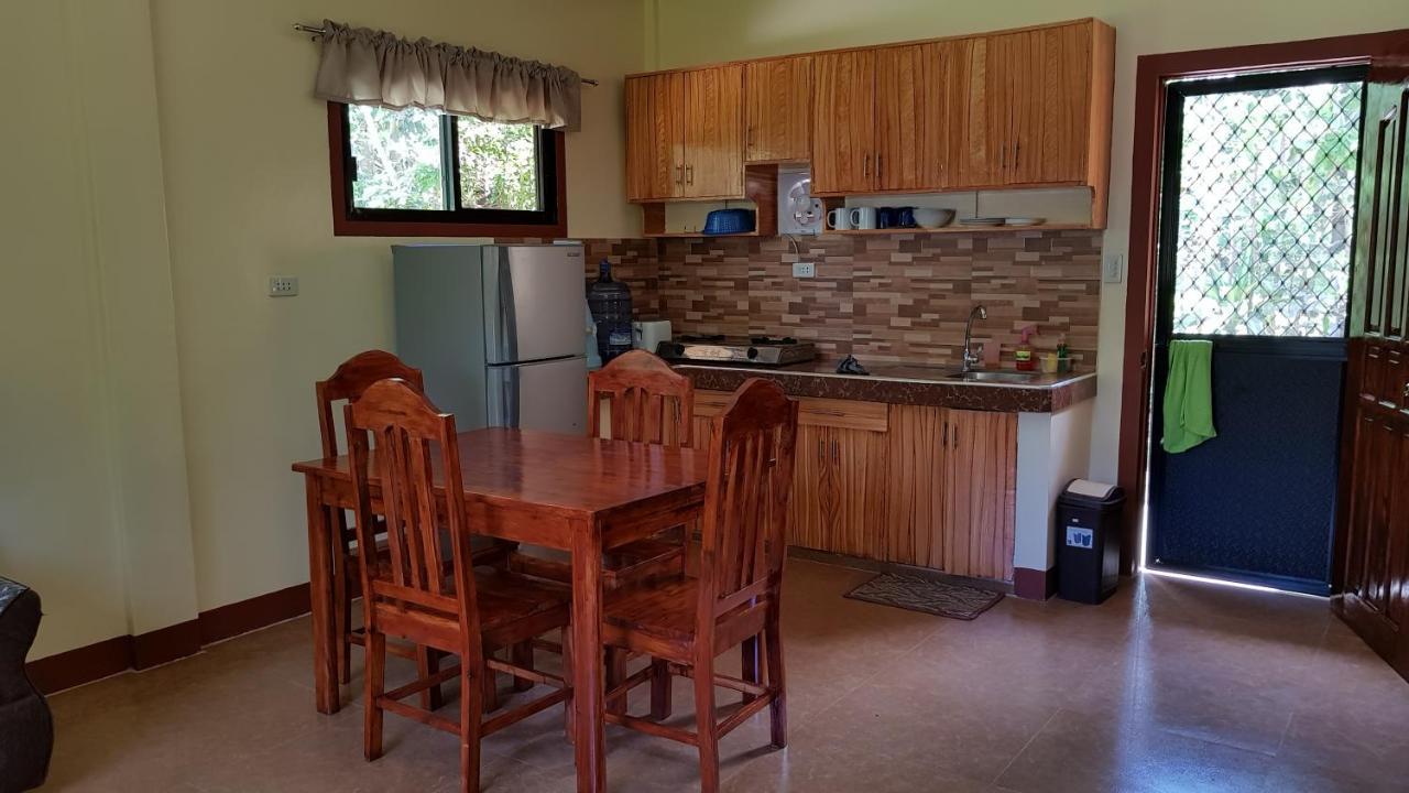 Paco'S Garden Home Stay Mambajao Bagian luar foto
