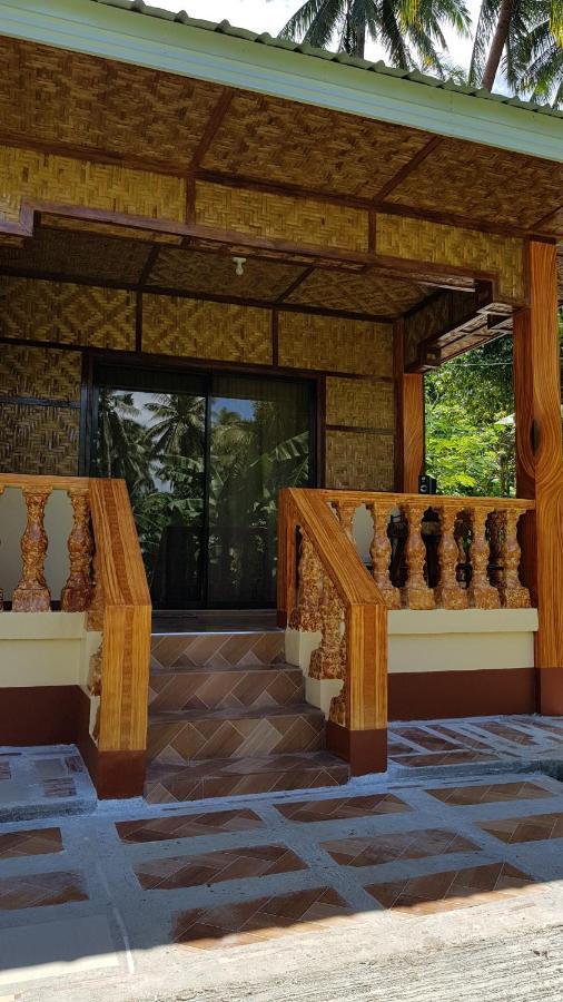 Paco'S Garden Home Stay Mambajao Bagian luar foto
